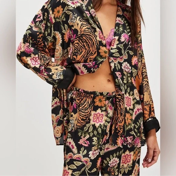 NWT FREE PEOPLE Dreamy Days 2PC Pajama Set SZ: L - Picture 2 of 3